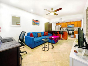 Cozy & Peaceful Sedona Condo with Pool, walk to Restaurants, Shops & Hiking Nearby